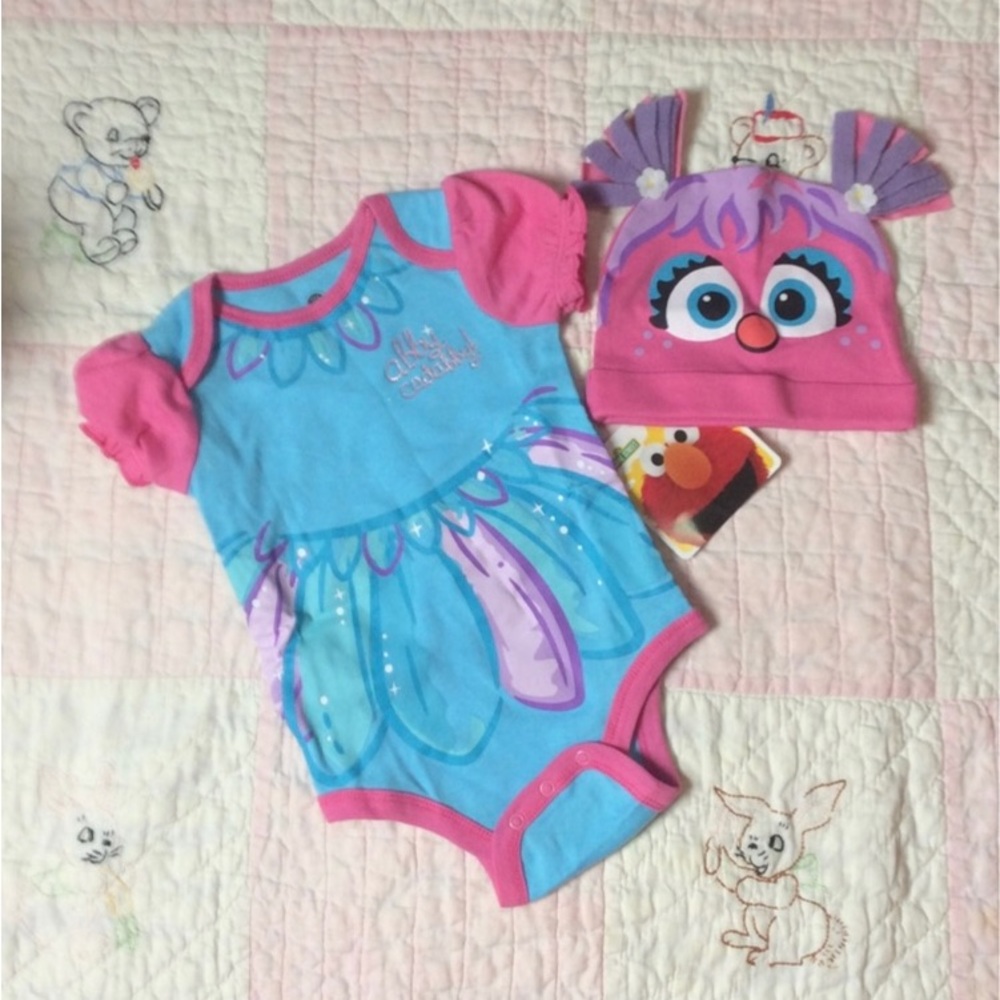 Sesame Street Abby Cadabby Bodysuit & Hat 3-6 M Sesame Street
